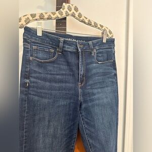 AMERICAN EAGLE BOOTCUT JEANS